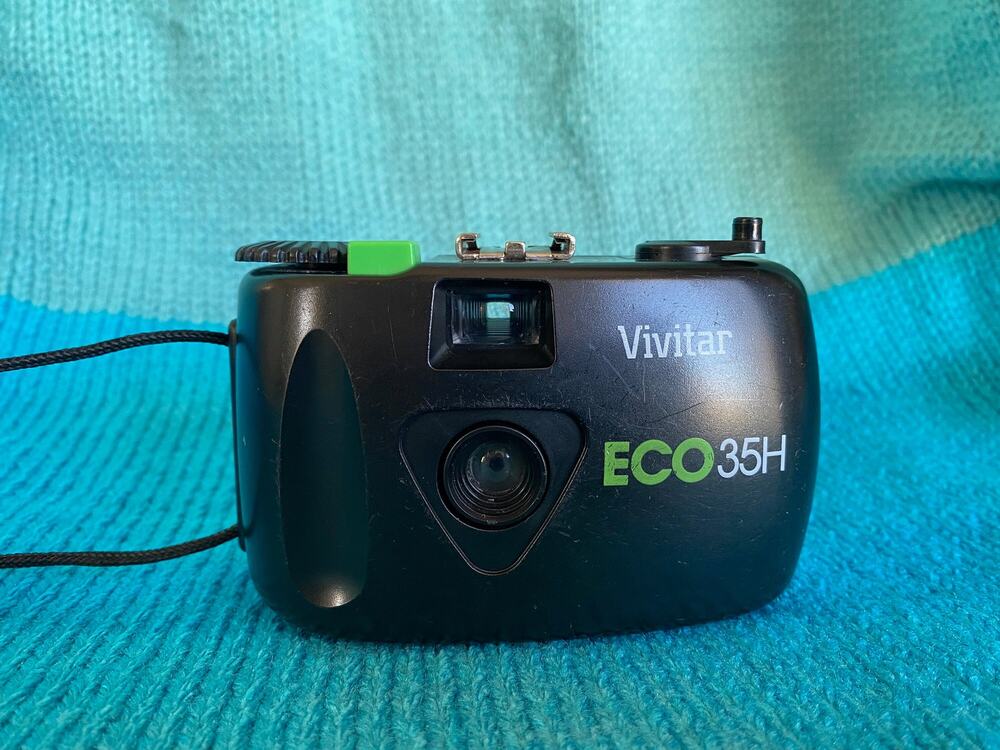 Vivitar Eco35H Focus Free Film Camera